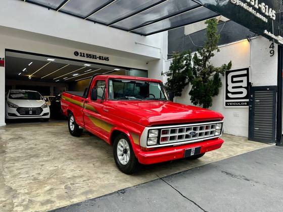 FORD F-1000 3.9 SUPER SÉRIE CS 8V DIESEL 2P MANUAL